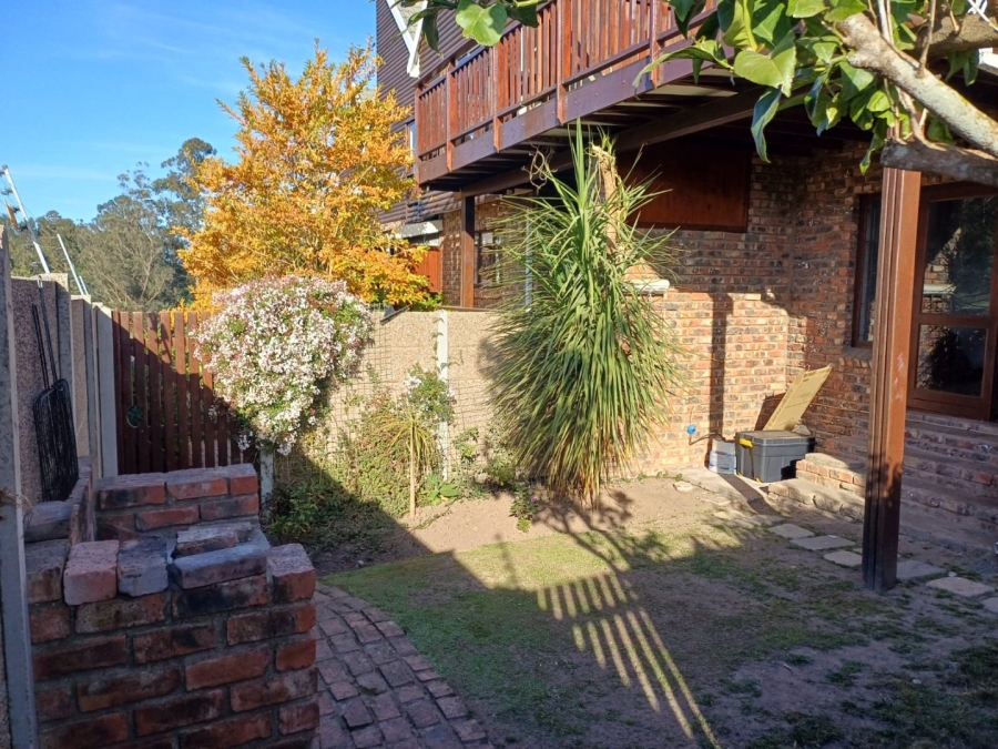3 Bedroom Property for Sale in Heatherlands Western Cape